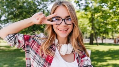 Sports and Vision: Glasses vs Contact Lenses for Active Lifestyles