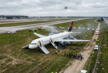 delta connection dl3543 emergency landing